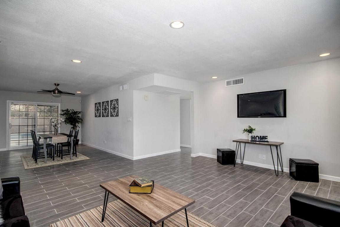 gray-plank-tile-gray-walls-white-trim-CC-2